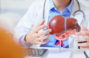 عادات تدمر الكبد تدريجيا